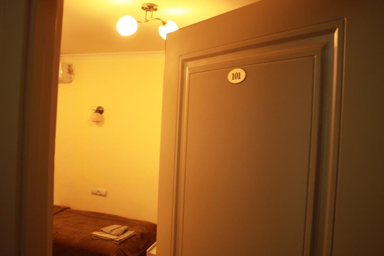 Hotel International エレバン エクステリア 写真