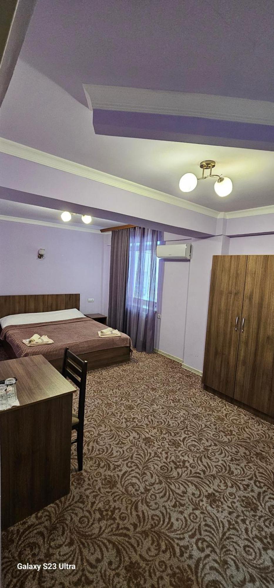 Hotel International エレバン エクステリア 写真